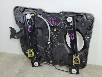 JEEP GRAND CHEROKEE WK2 13-16 OFFSIDE FRONT RIGHT DOOR WINDOW REGULATOR & MOTOR - Image 1 of 4