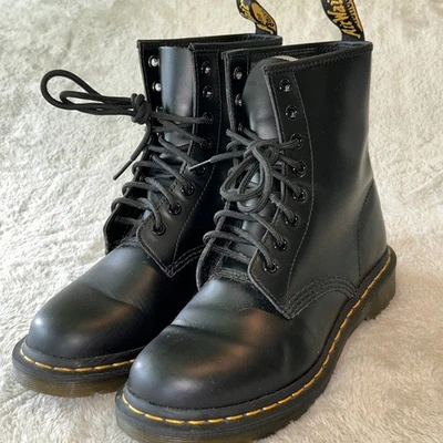 1460 Dr. Martens 1460W Cuero Suave Negro Botas Zapatos Talla EU38, US 7 L Ropa de Trabajo Foto 1 de 4