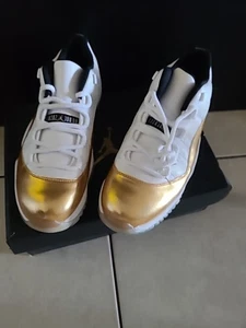 Jordan Retro 11 White And Gold Lows - Bild 1 von 10