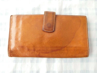 Portatarjetas billetera plegable de cuero marrón colmillo Foto 1 de 4