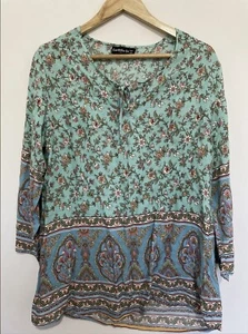 Cordelia St Size 10 Womens Blouse Flossy Top Floral Light Blue - Picture 1 of 4