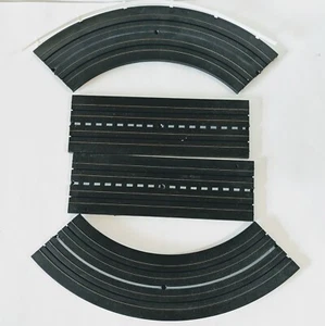 vintage lot Aurora tracks two 9-in radius and two 9-in straight - Picture 1 of 9