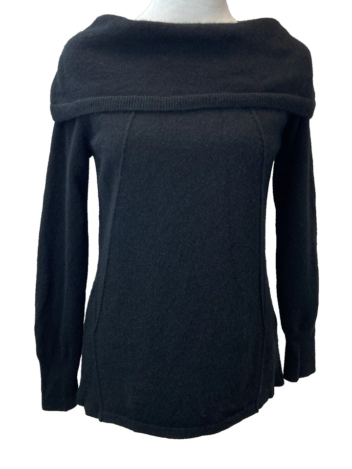 Suéter envolvente suave para mujer pequeño pequeño cachemir negro cálido al hombro Foto 1 de 4