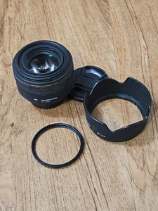 Sigma DC 30mm f/1.4D HSM EX Lens For Nikon - plus Filter! - Picture 1 of 6