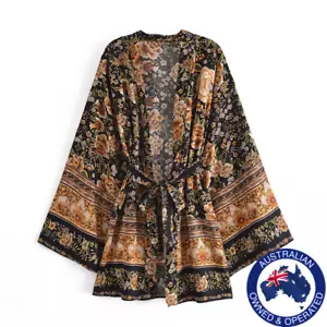 Vintage Chic Floral Print Bat Sleeve Bohemian Waist Length Black Gold Kimono - Picture 1 of 8
