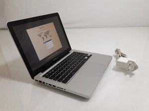 Apple MacBook Pro 9,2/A1278 13,3 pollici computer portatile i5-3210M 8 GB 240 GB SSD High Sierra - Foto 1 di 8
