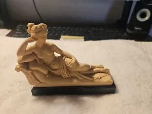 G. Ruggeri Venus Nude Laying Sculpture Alabaster Resin Italy - Picture 1 of 7