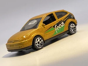 Matchboxš„Vintage 2002 Ford Focus -1/64- come nuovoš„ - Foto 1 di 18