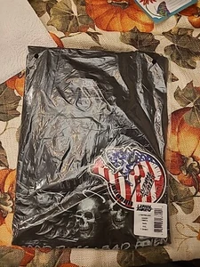 T-shirt Lethal Threat Good Times Bad Friends Skulls 2xl nuovissima corna in metallo - Foto 1 di 3