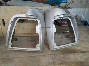 1988-1991 FORD CROWN VICTORIA TAIL LIGHT BEZEL HOUSINGS BOTH L/R OEM 1988-1991 - Picture 1 of 24