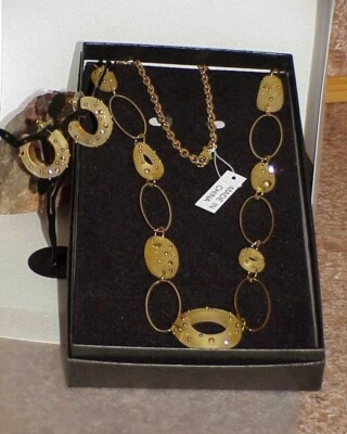 QVC GOLDEN OVALS LUCITE HAMMERED GOLD STUDDED NECKLACE Earring Set 26" NEW BOX 1 - Image 1 of 4