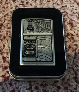 Zippo Accendino Jack Daniels N07 Emblema 2005 Design - Foto 1 di 2