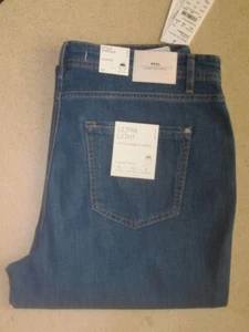 BRAX jeans, stretch jeans, "style Carola" ultra light denim blue summer FB 24 NEW - Picture 1 of 4