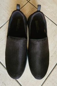 Women's Skechers GoWalk Gen 5 black shoes - Picture 1 of 4