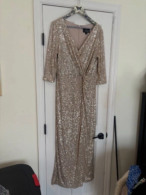 NUEVO SIN ETIQUETAS Alex Evenings VESTIDO MAXI DORADO Lentejuelas Elegante Sexy Showstopper 16 ajustados Foto 1 de 4