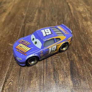 2017 Disney Pixar Cars 3 BOBBY SWIFT #19 Octane Gain DXV64 Die-cast - Picture 1 of 5