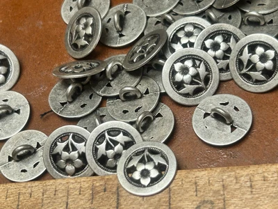 flower buttons metal silver tone 5/8" shank 5 pcs - Image 1 of 3
