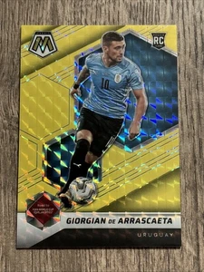 2021-22 Mosaic Road To World Cup GIORGIAN DE ARRASCAETA Gold Fluorescent /10 SSP - Picture 1 of 10