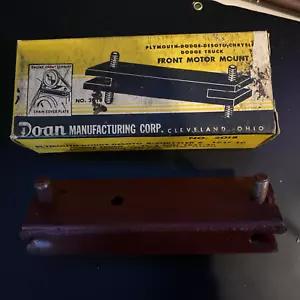 NOS Plymouth Dodge Desoto 6 cylinder front motor mount Doan 2018 671146 1115744 - Picture 1 of 6