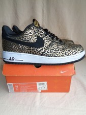 NIKE AIR FORCE 1 - Mens Athletic Shoes- Black / Metallic Gold- US Mens 9