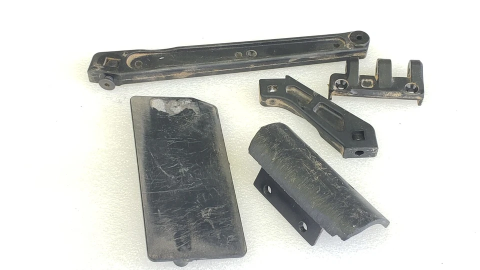  xray xb8e 2022  PLASTIC PARTS  - Image 1 of 1