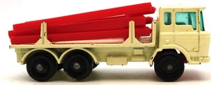 LESNEY MATCHBOX NO. 58 DAF GIRDER TRUCK - WHITE - Picture 1 of 3