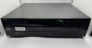 Sony CDP-C245 5 Disc Carousel CD Changer - senza telecomando - 1994 - testato/funzionante - Foto 1 di 6