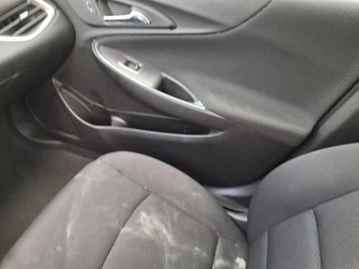 Used Front Right Door Interior Trim Panel fits: 2019 Chevrolet Malibu  Grade A Foto 1 de 4