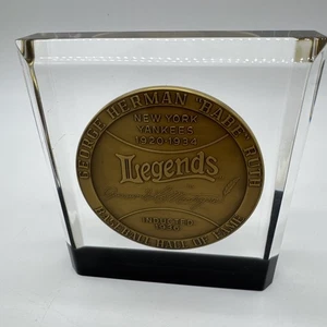 BABE RUTH NEW YORK YANKEES ARMAND LA MONTAGNE BRONZE LEGENDS 372/ 2500 W CASE - Picture 1 of 10