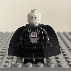 LEGO Star Wars Darth Vader Light Gray Head Minifigure sw0004a 7262 10131 - 2D