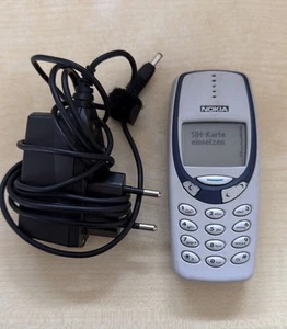 Nokia 3330 grau Geprüft, Händler, Garantie, Volle Funktion Accu Neu Komplett - Bild 1 von 2