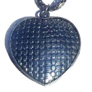  Miley Cyrus's Heart necklace MAX Azria 
