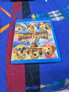 Treasure Buddies (Zwei-Disc Blu-ray/DVD-Kombi) - DVD - Sehr Gut - Nico Ghisi, Ka - Bild 1 von 4