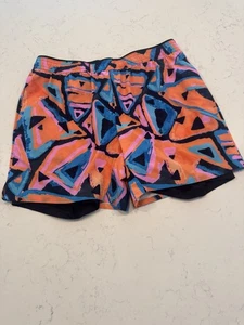 Chubbies Mens Size Medium The Solve Its 5.5" Ultimate Training Shorts Lined EUC - Picture 1 of 6