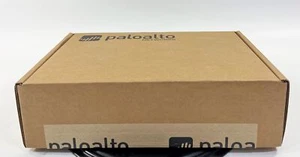 Kit de montage en rack 4 poteaux Palo Alto Networks PAN-PA-1RU-RACK4 pour PA-820 et PA-850 - Photo 1/4