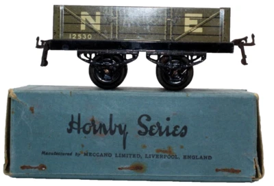 Mid 1940's Hornby Meccano 0-gauge Gondola "NE" low-side | Tin | Freight Stock - Image 1 of 4