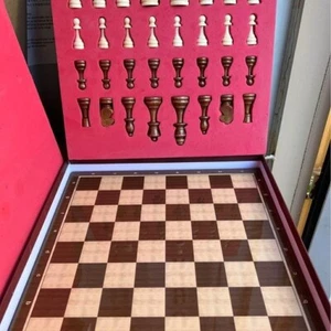 14 1/2X14 1/2" Unscratchable Wooden Chess Set With Foam Board to Keep the Pieces - Picture 1 of 3