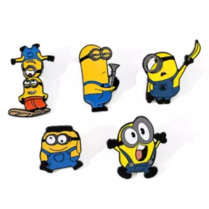 Set of 5 Minions Pin Badge (Despicable Me) Stuart, Kevin and Bob Anime Brooch UK - Foto 1 di 6