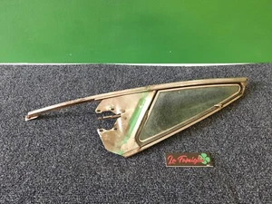 Alfa Romeo Montreal Dreiecksfenster, Austellfenster rechts komplett - Bild 1 von 2