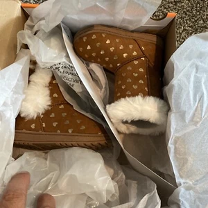 Neu mit Box Kleinkind Mädchen JUMPING BEANS Herz Stiefel Größe 7T super süße Schuhe - Bild 1 von 7