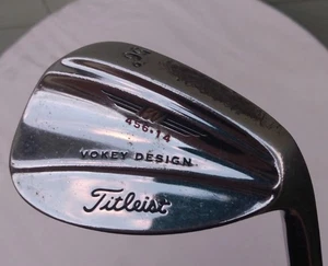 Cuña Titleist BV 456*14 diseño Vokey 56* derecha dinámica dorada cuña flexible 35,5" - Imagen 1 de 13
