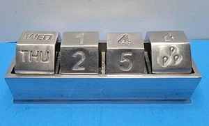 Vintage Pottery Barn Pewter Desk Weight Perpetual Calendar - Mon-Sun & Numbers - Picture 1 of 6