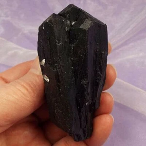 Muy raro Grupo de Cristal Ilvaite Natural Grande ""Perseverancia"" 181g SN49941 - Imagen 1 de 4