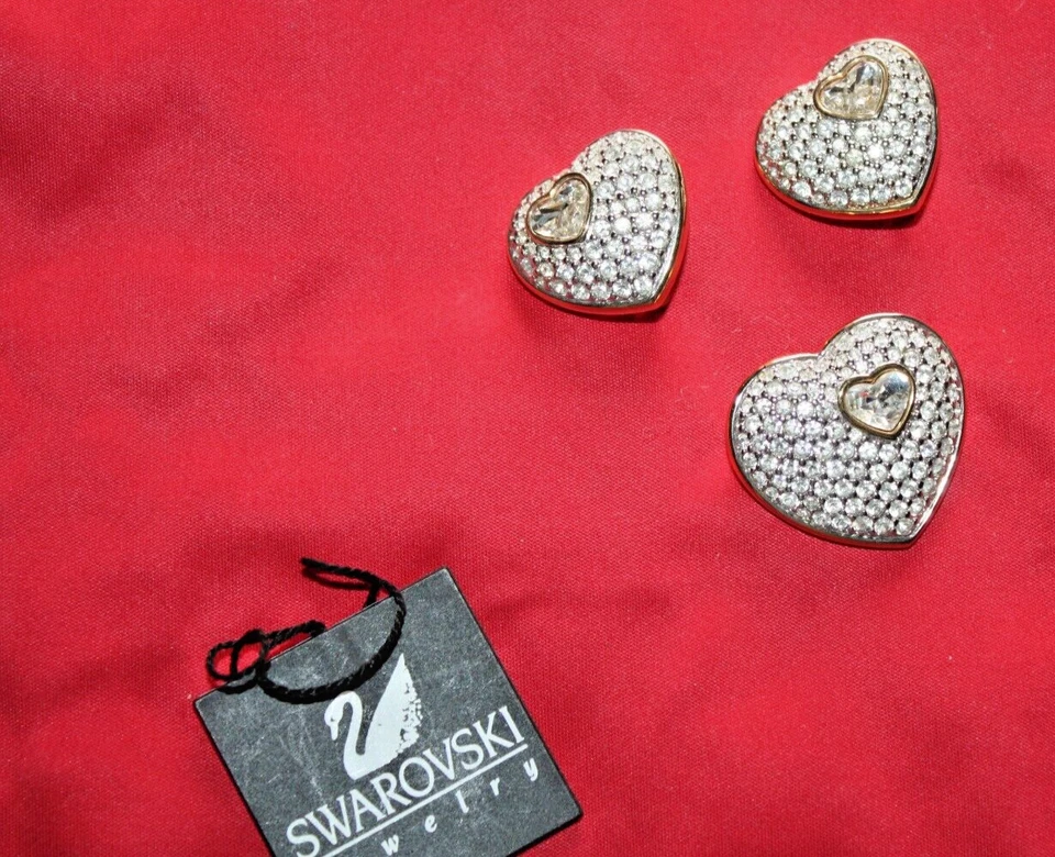 NUEVO CON ETIQUETAS SWAROVSKI Corazón en Corazón Cristal Clip Pendientes Broche Prendedor Corazón Rojo Cristal Foto 1 de 4