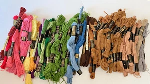 Lot of 70 Skeins Embroidery Floss JP Coats DMC American Thread Lilly & more Mix - Picture 1 of 4