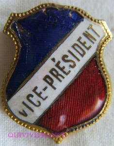 BG7012 - Tricolor Badge - Vice President - Picture 1 of 2