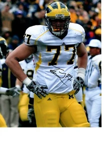 TAYLOR LEWAN MICHIGAN WOLVERINES SIGNED 8X10 PHOTO W/COA #1 - Picture 1 of 1