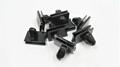 8 NEW ROCKER PANEL MOULDING CLIPS! FITS 2013 & UP NISSAN & INFINITI! - Image 1 of 3