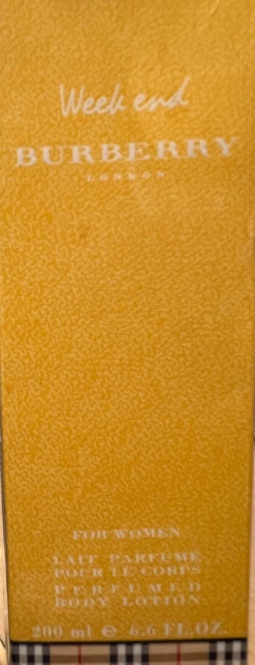 Парфюмированный лосьон для тела женский Burberry Weekend 6,6 унции/200 мл - Изображение 1 из 1