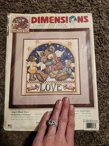 Dimensions Angel Bear Love Stamped Cross-Stitch Kit 12”x 12” 8710 T. Kogut 2003 - Bild 1 von 5
